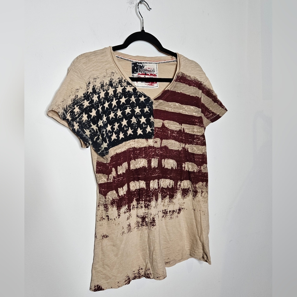 Natural Reflections American Flag Tan Blue Red Graphic Patriotic Tee Womens Med - Picture 5 of 5